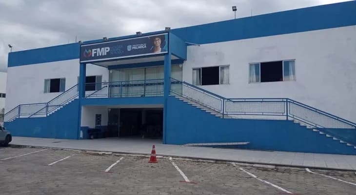Processo Seletivo FMP Palhoça (SC): Cadastro Reserva para Professor Colaborador com Salários de até R$ 9.372