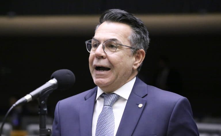 Comissão debate soluções para o trânsito em trecho da BR-101, em Palhoça (SC) - Portal da Câmara dos Deputados
